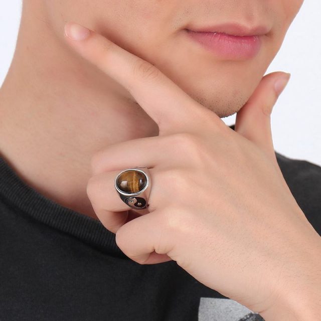 Vintage Men’s Tiger Eye Stone Yin Yang Symbol Ring
