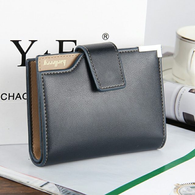 Men’s Classic Leather Wallet