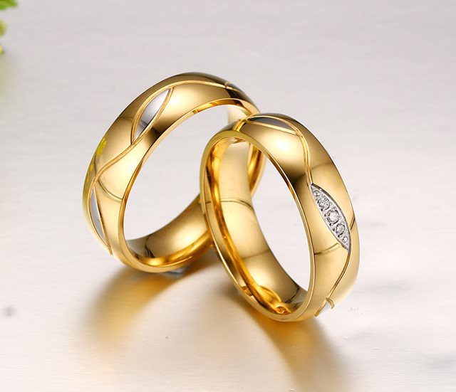 Men’s and Women’s Crystal Couple Ring